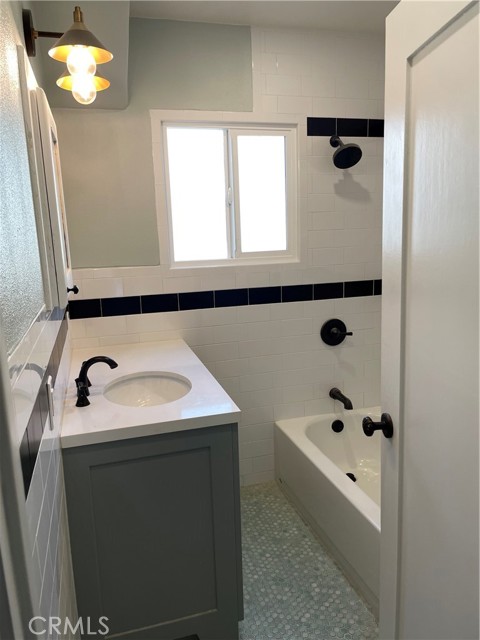 Detail Gallery Image 14 of 37 For 3031 E 7th St #1,  Long Beach,  CA 90804 - 1 Beds | 1 Baths