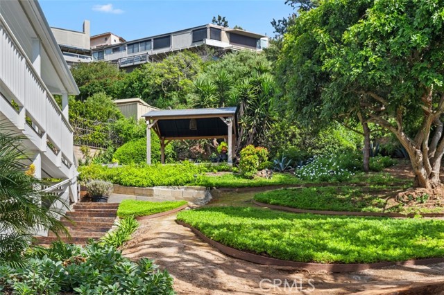 Detail Gallery Image 30 of 39 For 509 Diamond, Laguna Beach,  CA 92651 - 5 Beds | 4 Baths