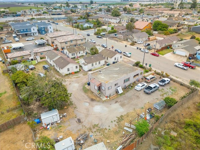 4589 12th Street, Guadalupe CA: https://media.crmls.org/medias/9984ea2c-f68c-465b-bf7a-d09cc3138a49.jpg