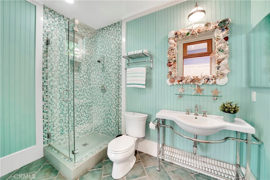 main floor guest bathroom