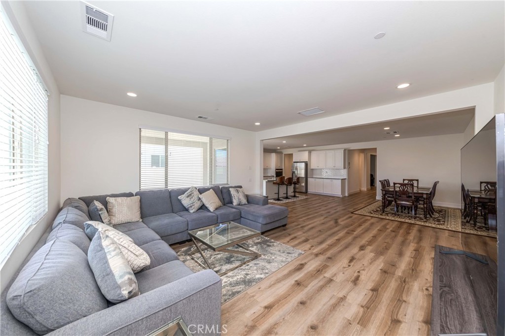 99872198 E175 4C1E 8611 Bd4Adfdc30F7 30617 Cricket Road, Murrieta, Ca 92563 &Lt;Span Style='BackgroundColor:transparent;Padding:0Px;'&Gt; &Lt;Small&Gt; &Lt;I&Gt; &Lt;/I&Gt; &Lt;/Small&Gt;&Lt;/Span&Gt;