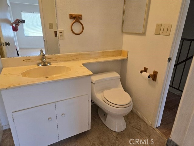 Detail Gallery Image 11 of 29 For 232 S Aron Pl, Anaheim,  CA 92804 - 2 Beds | 1/1 Baths