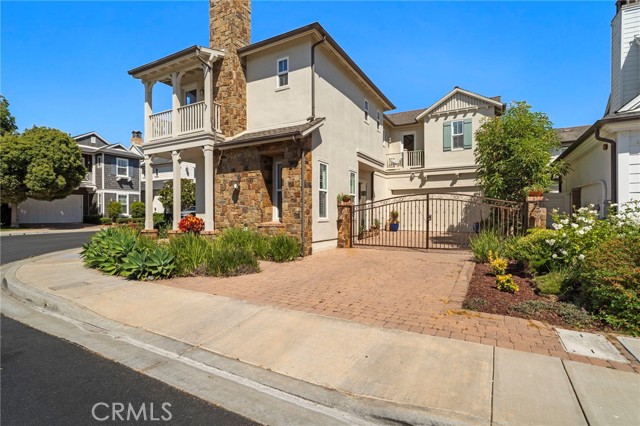 Detail Gallery Image 2 of 64 For 17272 Tidalridge Ln, Huntington Beach,  CA 92649 - 4 Beds | 2/1 Baths