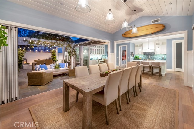 2905 Broad St, Newport Beach CA: https://media.crmls.org/medias/9989714a-617d-479e-90be-c962c813da17.jpg