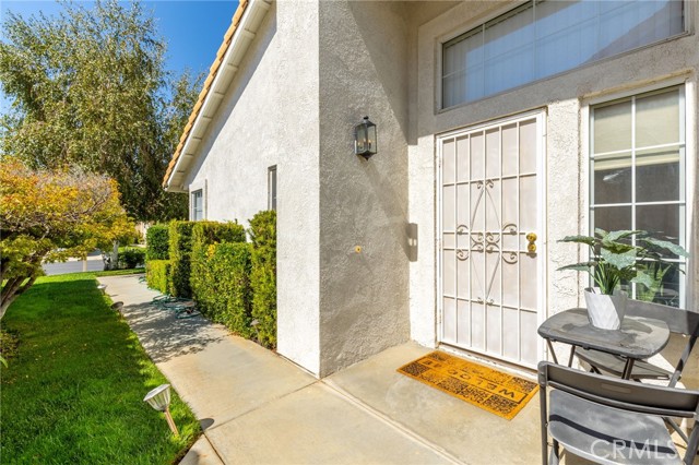 Detail Gallery Image 2 of 24 For 928 Cypress Point Dr, Banning,  CA 92220 - 3 Beds | 2 Baths