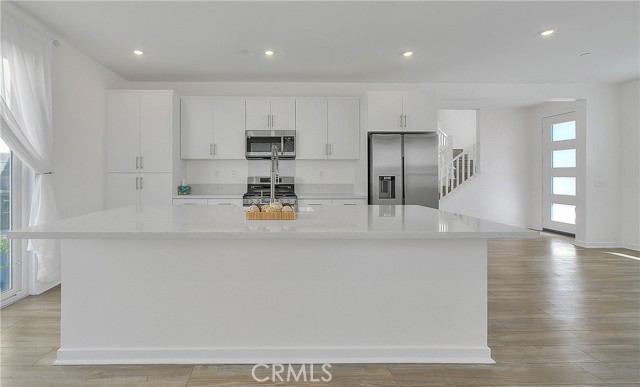 Detail Gallery Image 9 of 75 For 15820 Caterpillar Dr, Fontana,  CA 92336 - 4 Beds | 3 Baths