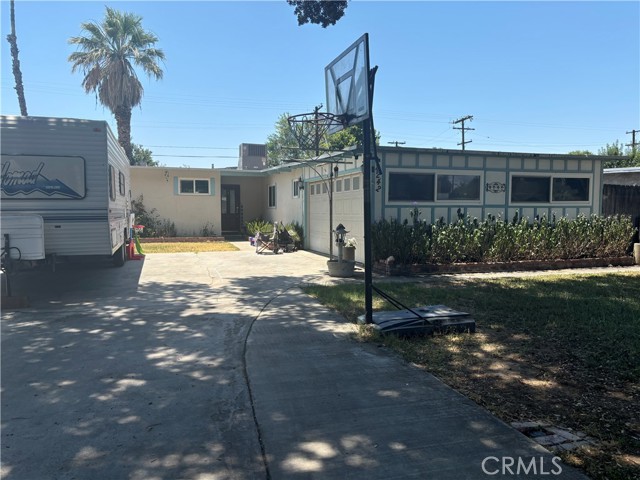 4242 Eileen St, Riverside, CA 92504