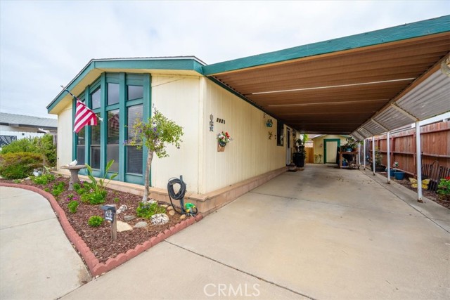 519 W Taylor Street, Santa Maria CA: https://media.crmls.org/medias/998afbd7-d1d4-4578-a3b9-209aa97d61fe.jpg