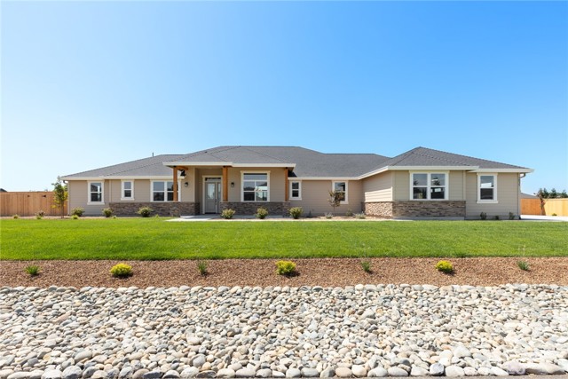 5035 San Juanico Drive, Chico CA: https://media.crmls.org/medias/998b2fed-6cf5-436d-9b71-459c5ebde94c.jpg