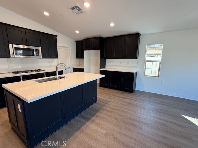 1524 Beacon Drive, Beaumont CA: https://media.crmls.org/medias/998b7b15-7228-46ec-a337-b44f4514987f.jpg