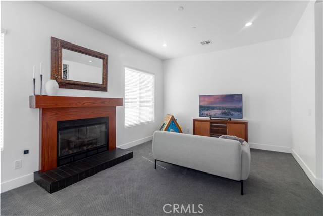 Detail Gallery Image 11 of 53 For 17423 Wicker Way, Riverside,  CA 92504 - 4 Beds | 3/1 Baths