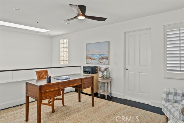 720 Manhattan Beach, Manhattan Beach, California 90266, 2 Bedrooms Bedrooms, ,2 BathroomsBathrooms,Residential,For Sale,Manhattan Beach,SB26077067