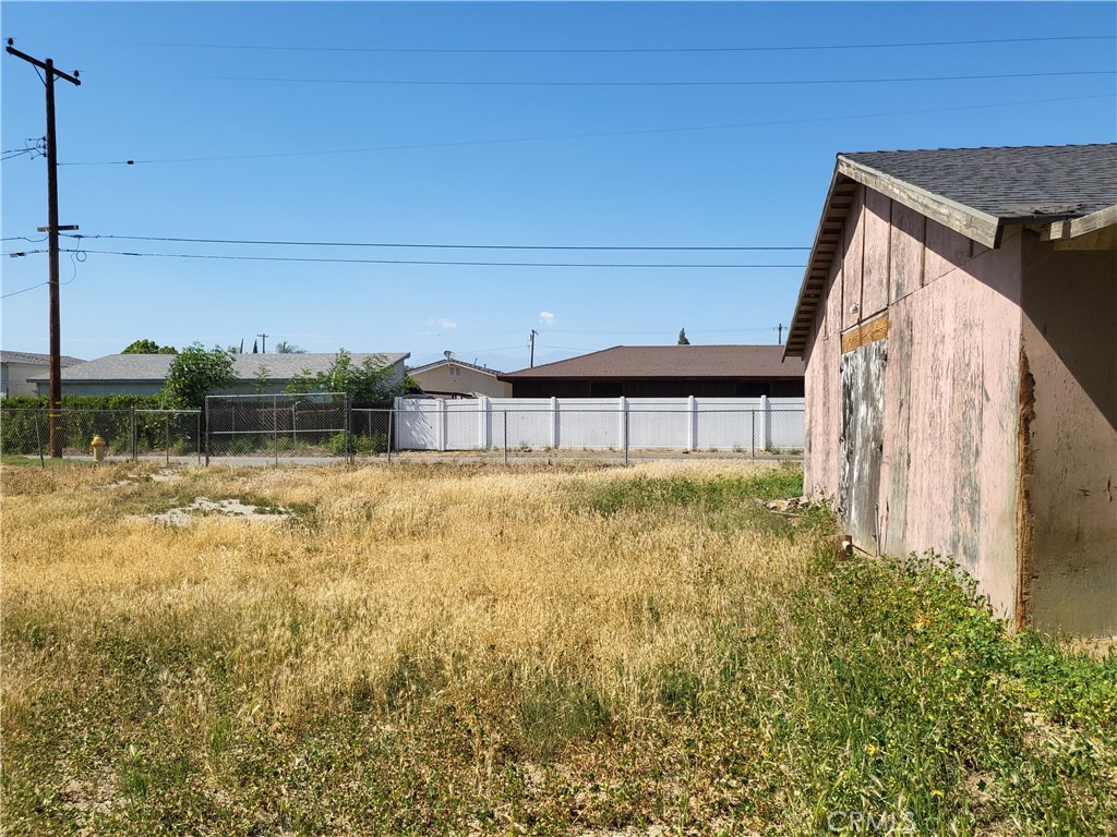https://media.crmls.org/medias/998c1afa-be8d-49b6-b693-fcd38b574218.jpg?preset=X-Large