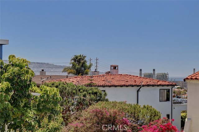 409 Hopkins Avenue, Hermosa Beach, California 90254, ,Residential Income,Sold,Hopkins,SB21092050