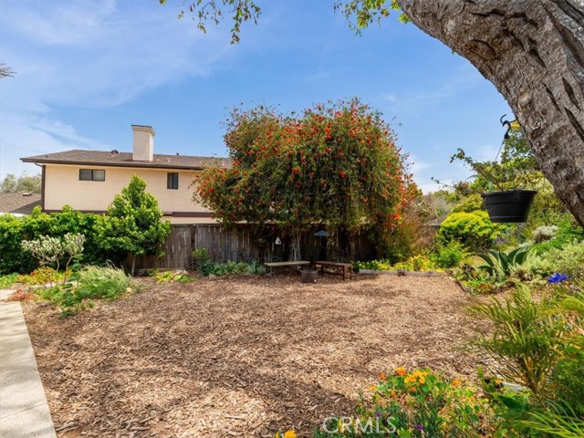 1750 La Luna Court, San Luis Obispo CA: https://media.crmls.org/medias/998c638c-9cba-41fc-9245-aca83fddbc42.jpg