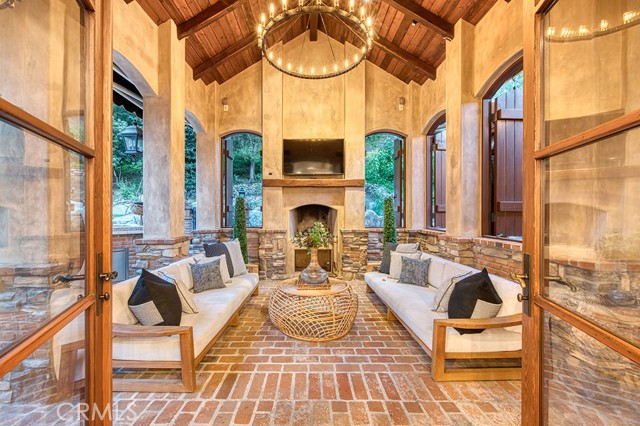 31742 Contijo Way, Coto de Caza CA: https://media.crmls.org/medias/998ccfbf-0afd-476e-834f-a057ab4f190b.jpg