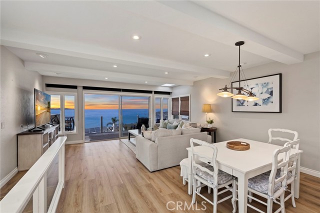 Detail Gallery Image 7 of 47 For 1091 La Mirada, Laguna Beach,  CA 92651 - 4 Beds | 4/1 Baths