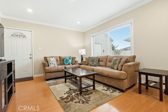 Detail Gallery Image 8 of 41 For 255 E Riggin, Monterey Park,  CA 91755 - 3 Beds | 1 Baths