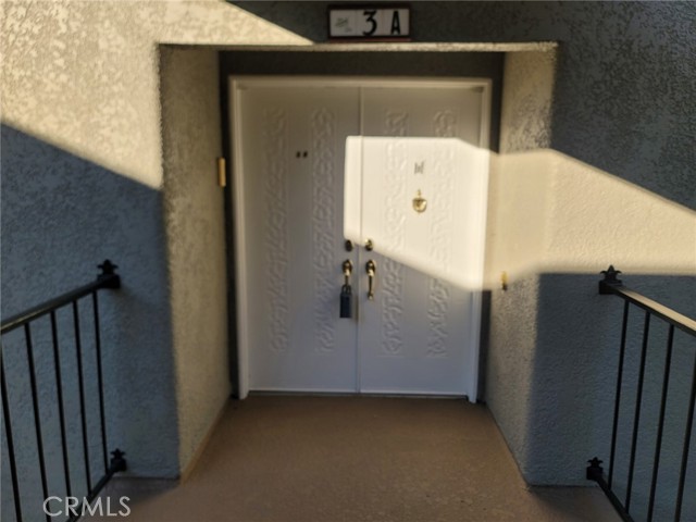 Front Image Thumbnail for CROC25267442