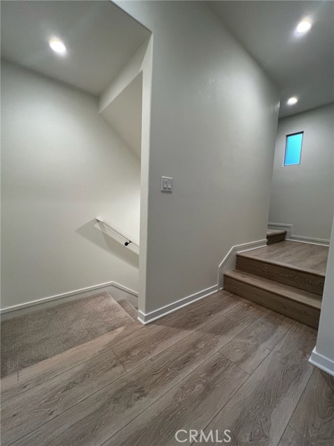 Detail Gallery Image 13 of 27 For 120 Trailing Comet, Irvine,  CA 92618 - 2 Beds | 2/1 Baths