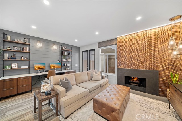 310 18th Street, Huntington Beach CA: https://media.crmls.org/medias/998f7c3e-b581-465b-a9d6-85eb9dff07d3.jpg