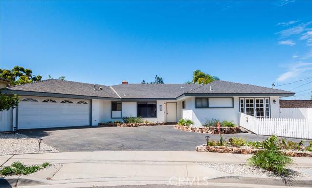 1705 Circle Drive, Redondo Beach, California 90277, 3 Bedrooms Bedrooms, ,1 BathroomBathrooms,Residential,Sold,Circle,SB16168245