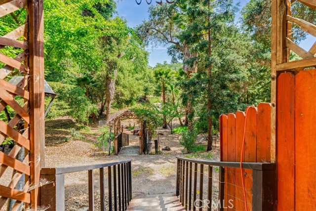 5200 Ardilla Avenue, Atascadero CA: https://media.crmls.org/medias/99901d77-d435-4ec4-abed-0f1256f29b55.jpg