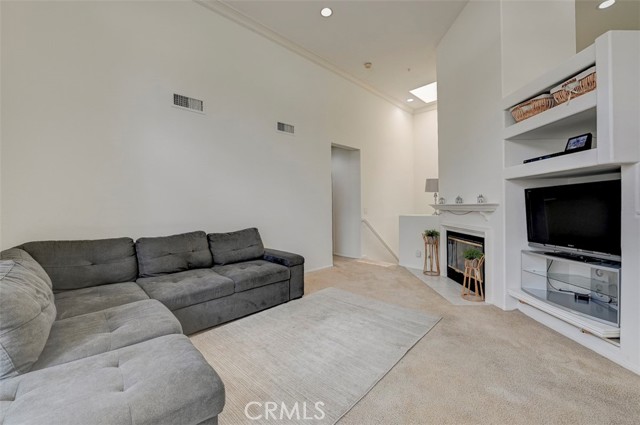 Detail Gallery Image 9 of 25 For 2643 Dietrich Dr, Tustin,  CA 92782 - 2 Beds | 2 Baths