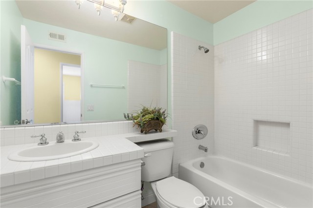 Detail Gallery Image 24 of 25 For 134 Encantado, Rancho Santa Margarita,  CA 92688 - 3 Beds | 2/1 Baths