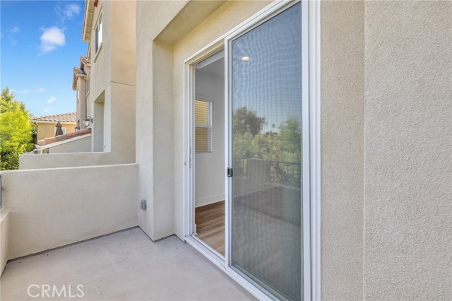 Detail Gallery Image 12 of 44 For 16861 Balboa Ln, Lake Balboa,  CA 91406 - 4 Beds | 3/1 Baths