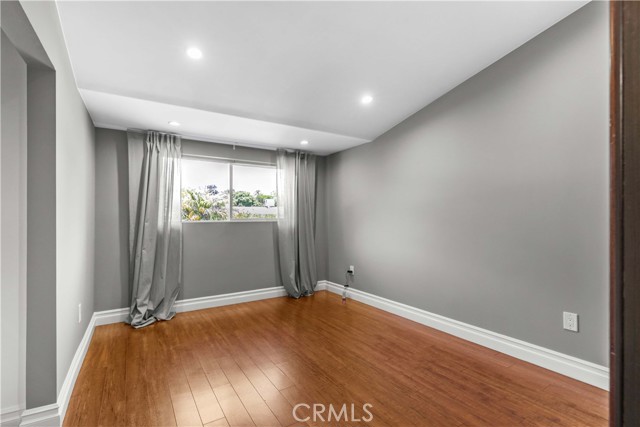 17206 Nugent Place, Granada Hills CA: https://media.crmls.org/medias/9991647c-cb89-4531-97fd-422ceb59ea13.jpg