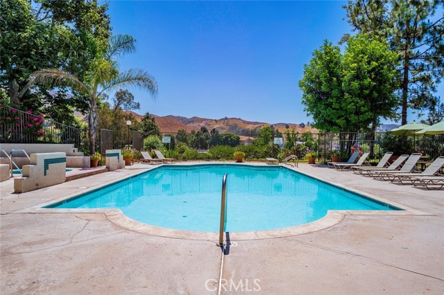 Detail Gallery Image 8 of 13 For 4240 Lost Hills Rd #807,  Calabasas,  CA 91301 - 1 Beds | 1 Baths