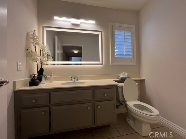 Detail Gallery Image 19 of 44 For 3480 Mountainside Cir, Corona,  CA 92882 - 4 Beds | 2/1 Baths