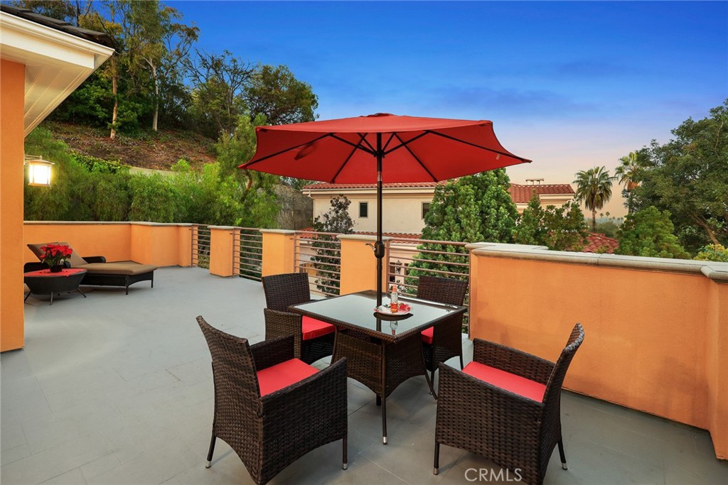 MLS #WS25245039 image #18