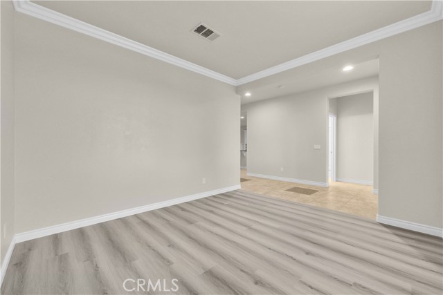 Detail Gallery Image 6 of 39 For 9058 Chimney Rock Ave, Hesperia,  CA 92344 - 4 Beds | 3/1 Baths