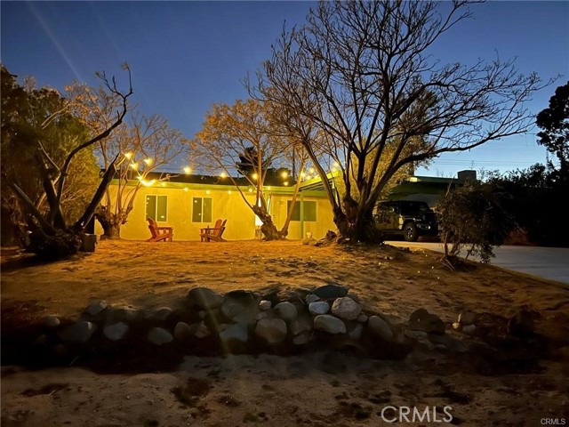 Detail Gallery Image 1 of 35 For 61531 Sunburst Dr, Joshua Tree,  CA 92252 - 3 Beds | 2 Baths