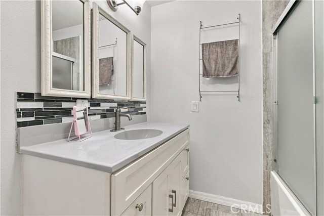 14765 Dunton photo 21