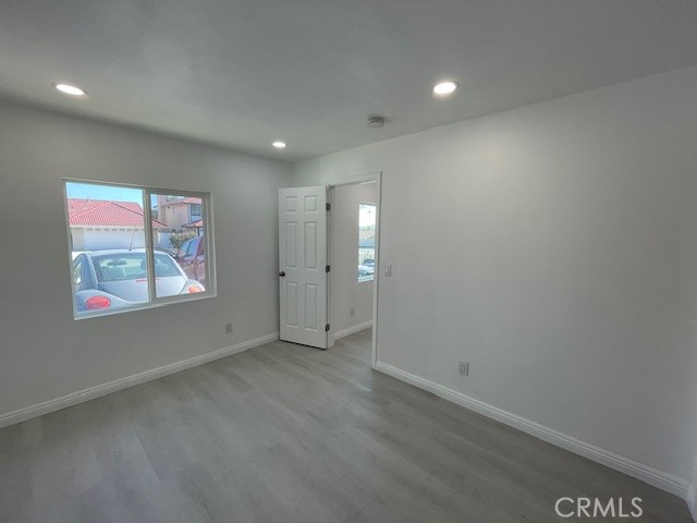 Detail Gallery Image 10 of 22 For 15721 Lake Ridge Adu,  Lake Elsinore,  CA 92530 - 2 Beds | 1 Baths