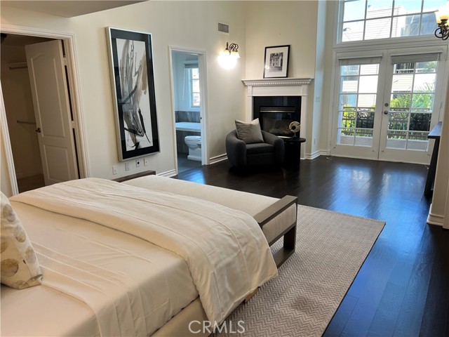 Drew Fenton | 11807 Dorothy Street Los Angeles CA | MLS: 7332337