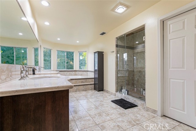 11417 Mount Gleason Avenue, Tujunga CA: https://media.crmls.org/medias/999550e9-f469-4cd7-8936-a6a4fd1ba3e9.jpg