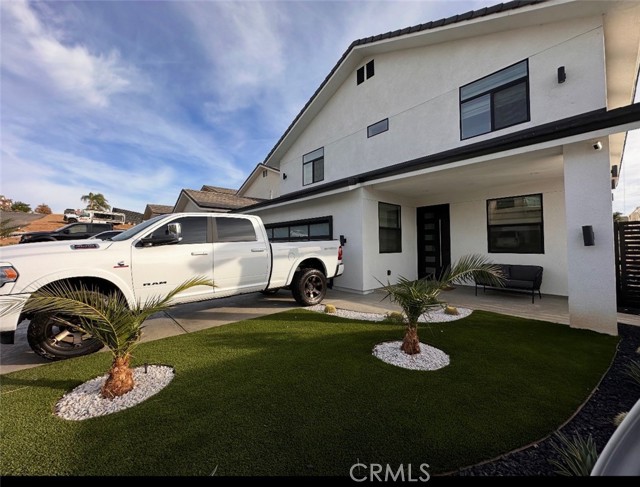Front Image Thumbnail for CRIV26140304