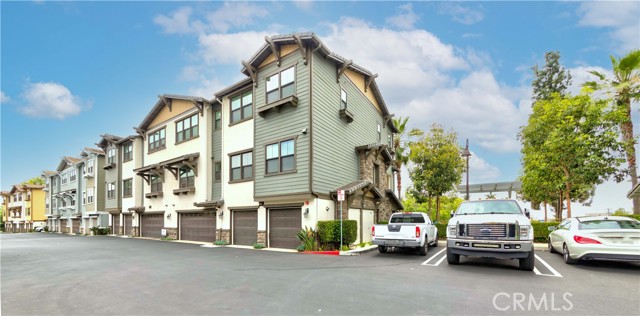 12438 Amesbury Circle, Whittier CA: https://media.crmls.org/medias/9995a40e-2cb0-40aa-b01f-73289e8f2cd6.jpg