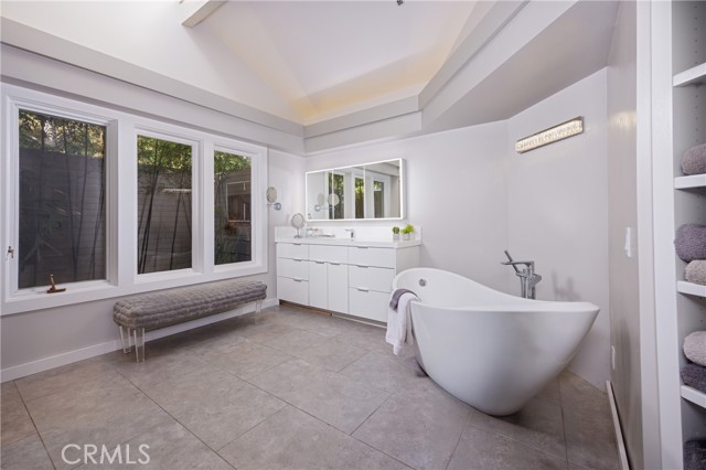 Detail Gallery Image 17 of 58 For 31561 Peppertree Bend, San Juan Capistrano,  CA 92675 - 5 Beds | 3/1 Baths