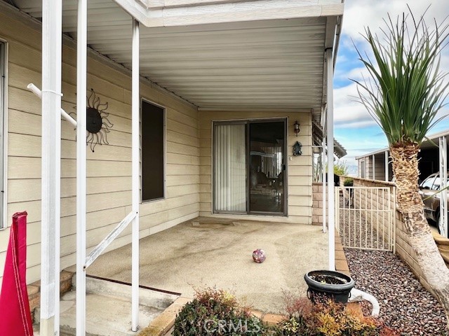 3850 Atlantic Avenue, Highland CA: https://media.crmls.org/medias/99965ffe-2843-4c18-8f91-4fcd94fb5505.jpg