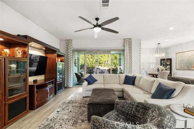11360 Alton Drive, Corona CA: https://media.crmls.org/medias/9996c86c-96b6-454f-b66f-7b9d11f62e17.jpg