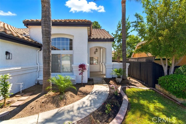Image 3 of 48 For 1272 Avenida Roundelay