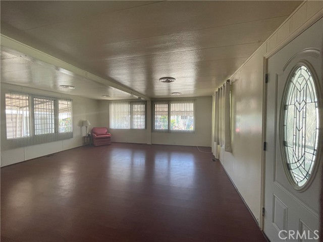 Detail Gallery Image 4 of 41 For 12220 5th #146,  Yucaipa,  CA 92399 - 3 Beds | 3 Baths