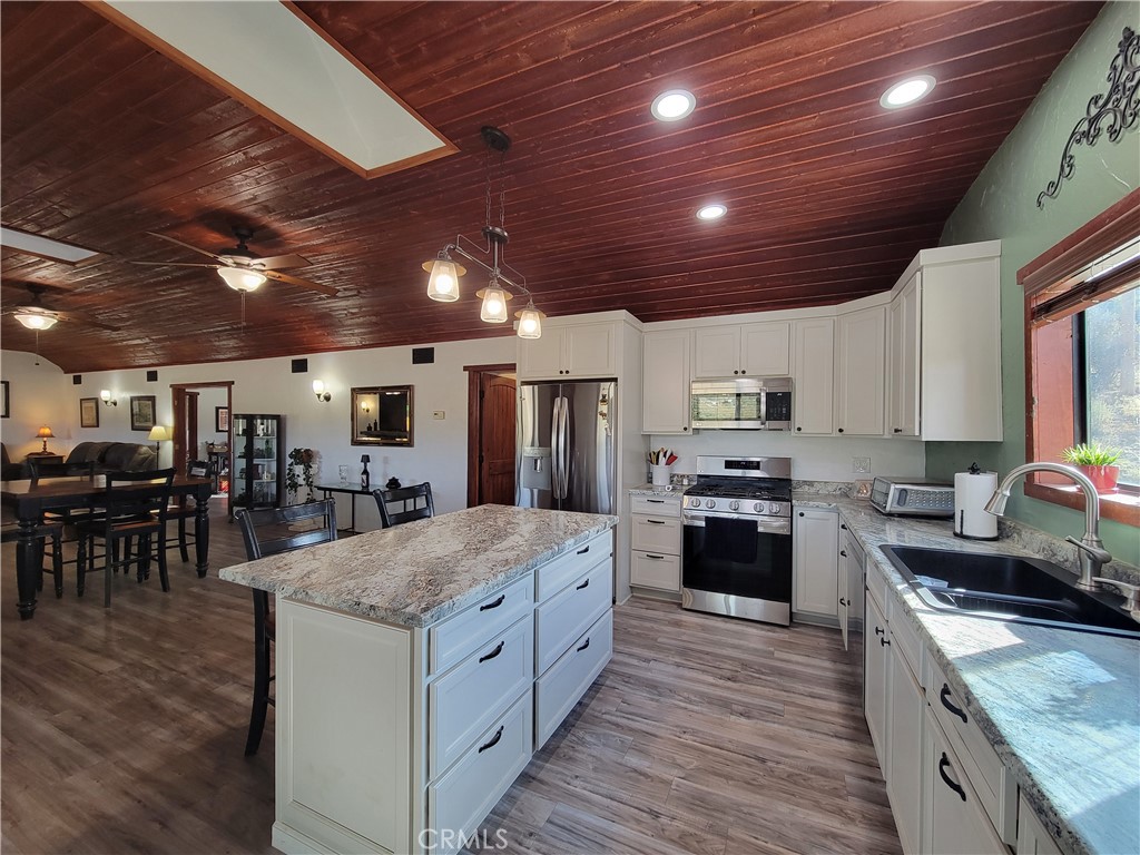 60861 Burnt Valley Road