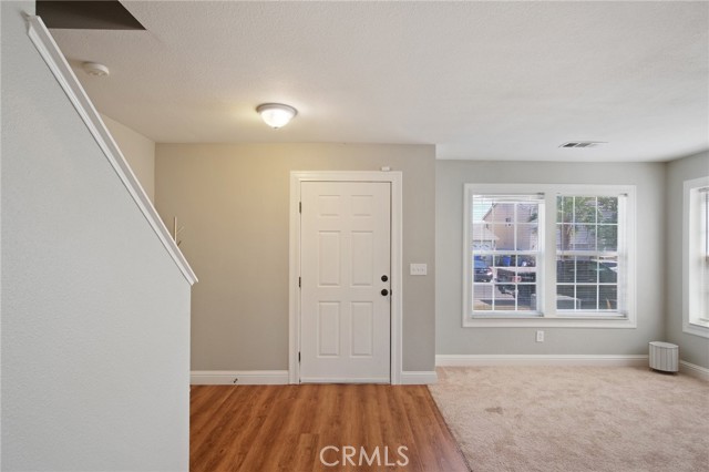 1169 Crescent Drive, Merced CA: https://media.crmls.org/medias/99987c7e-fd42-439f-a342-e049c8995781.jpg