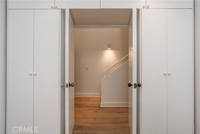 1401 Camden Avenue, Los Angeles CA: https://media.crmls.org/medias/99991e19-8af7-4b4e-abbd-b4e698a787c3.jpg
